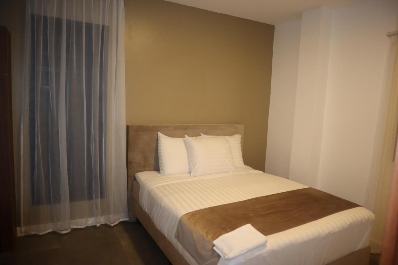 Empire Apartments Su 2 Marthastraat Paramaribo Esterno foto